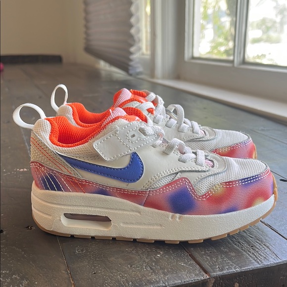 Nike White and Blue Air Max Sneakers - Picture 1 of 7